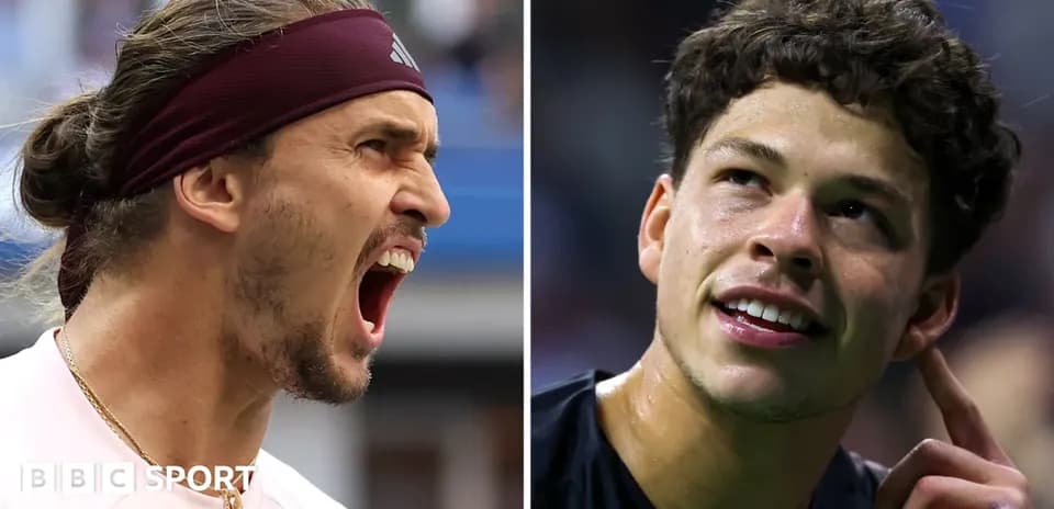 Two tennis players during match reactions