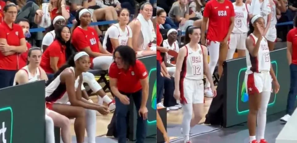 USA women's basketball team during game timeout