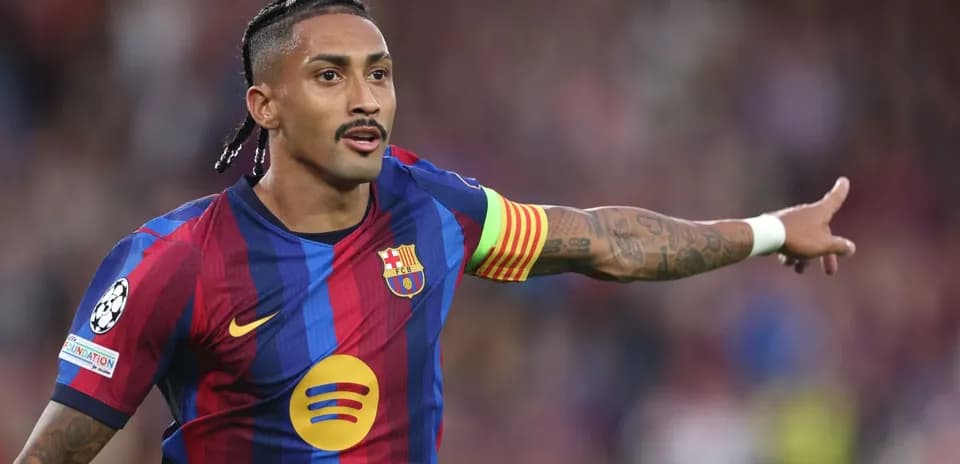 Player gesturing during a match at Camp Nou
