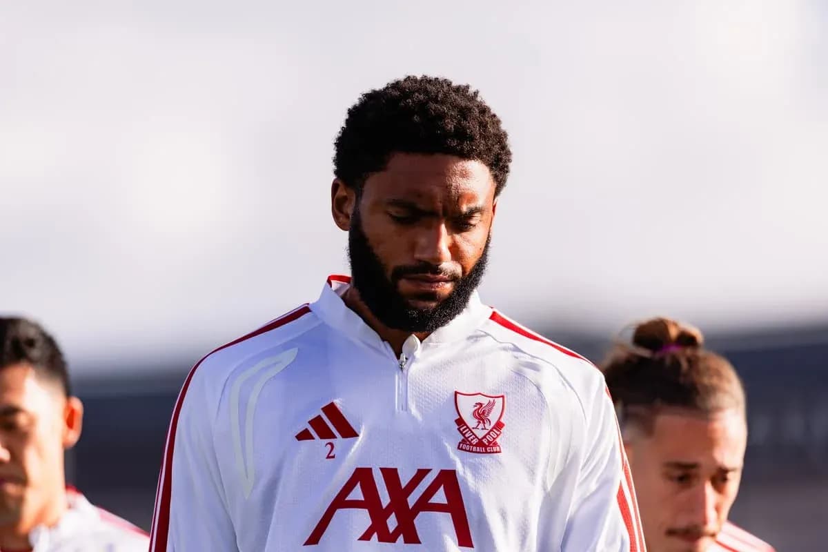 Player in Liverpool kit during team ceremony