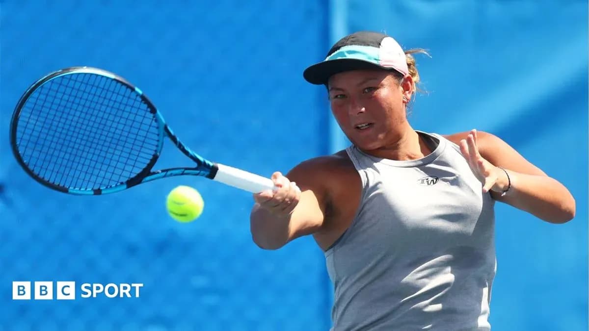 Female tennis player hitting a forehand shot