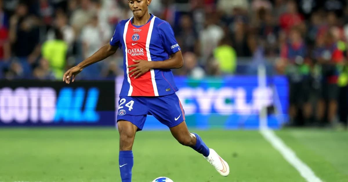 PSG's Senny Mayulu Injured During France U21 Match Against Estonia