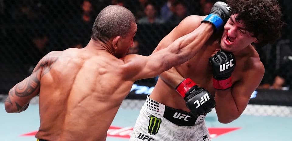 Raul Rosas Jr. Reflects on Frightening UFC Vegas 121 Finish Against Raoni Barcelos
