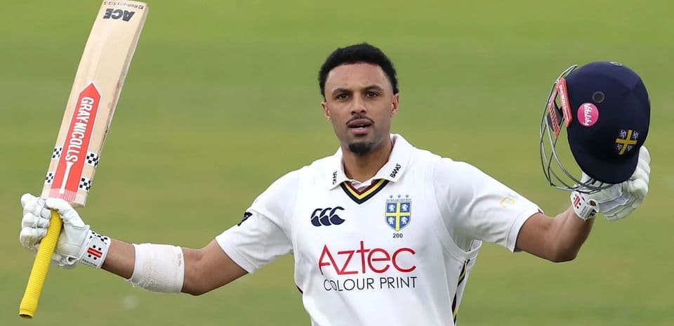 Emilio Gay Shines with 141 as Durham Impress Against Lancashire