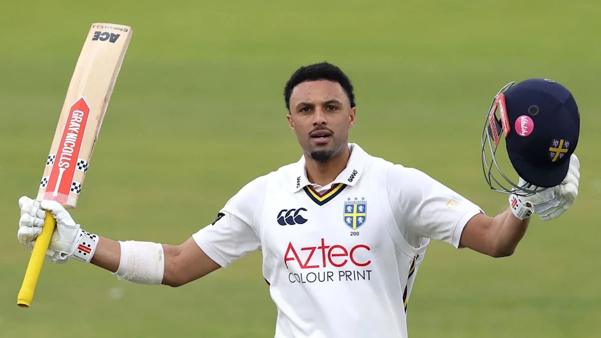 Emilio Gay Shines with 141 as Durham Impress Against Lancashire