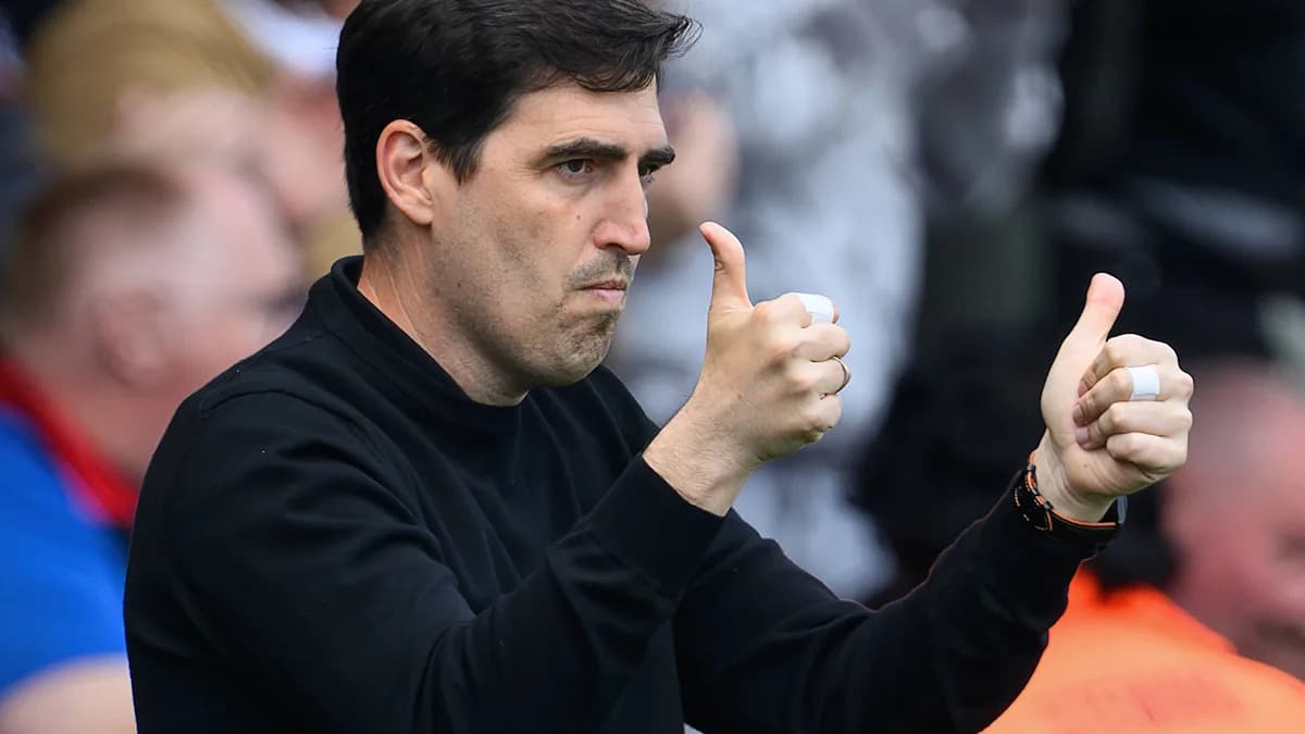 Andoni Iraola Should Take a Risk and Give Forgotten Liverpool Star a Chance