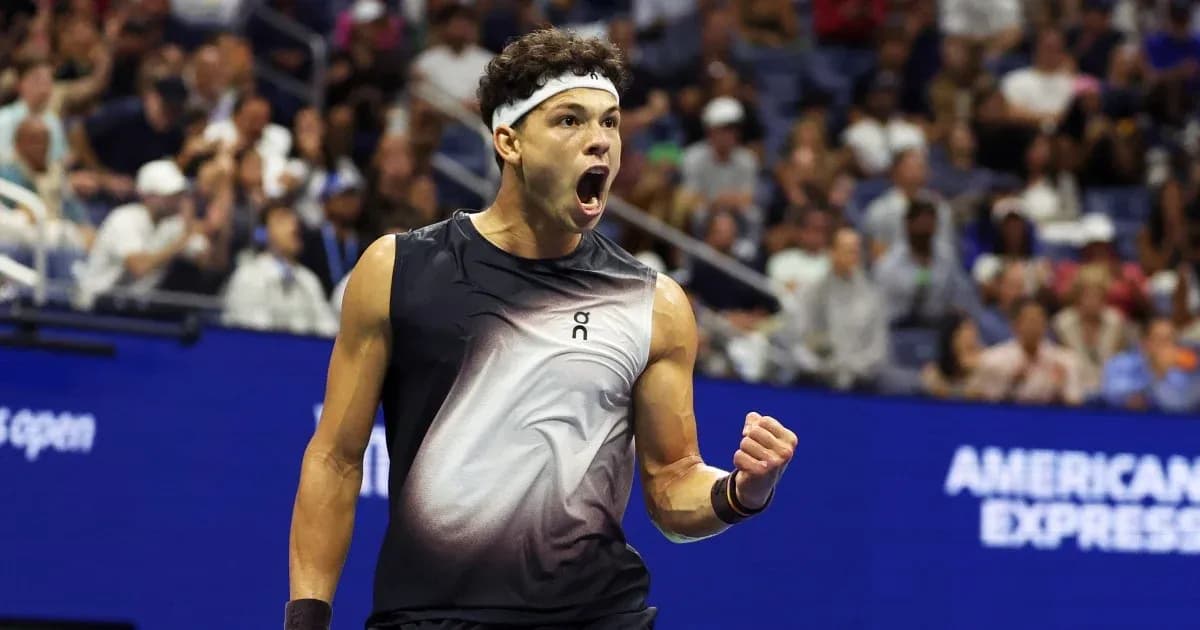 Player celebrating after winning a point at US Open Player celebrating after winning a point at US Open