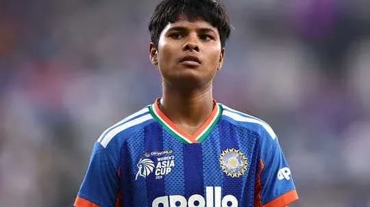 Player in blue cricket jersey during match Player in blue cricket jersey during match