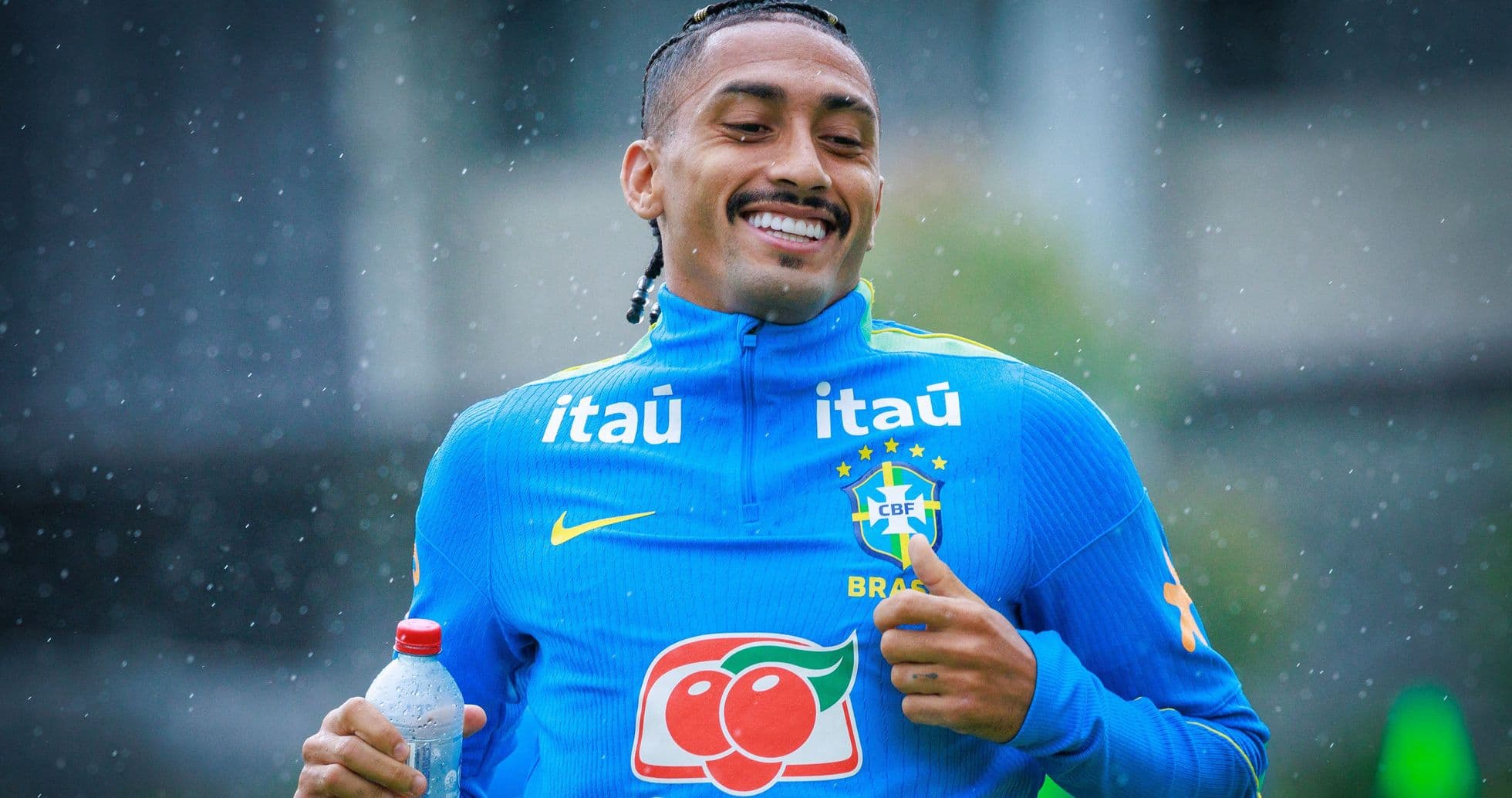 Raphinha Takes Over Brazil’s Number 10 Shirt for Upcoming Friendlies Raphinha Takes Over Brazil’s Number 10 Shirt for Upcoming Friendlies
